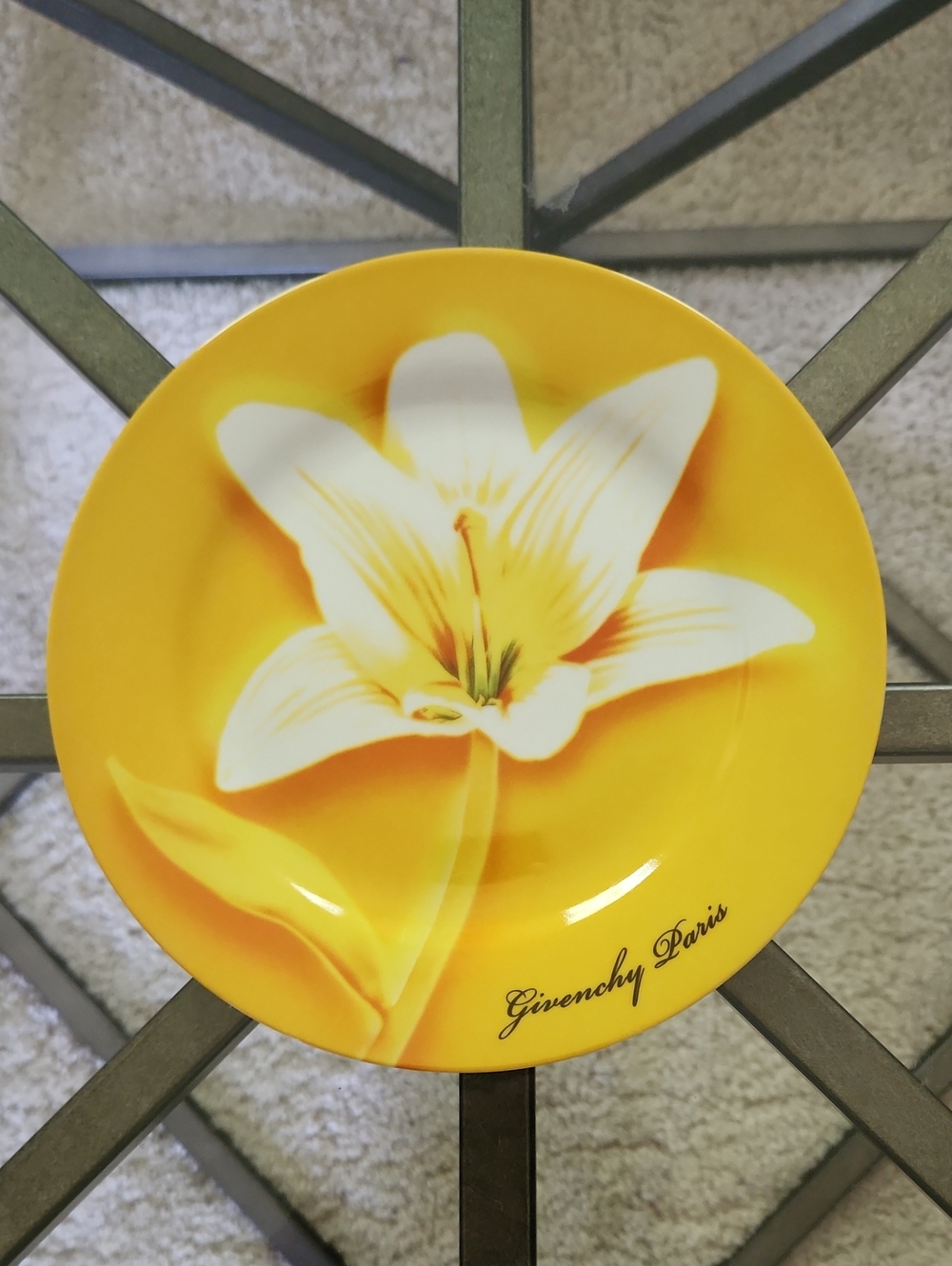 Givenchy Paris Lily 8 1/4" Plate